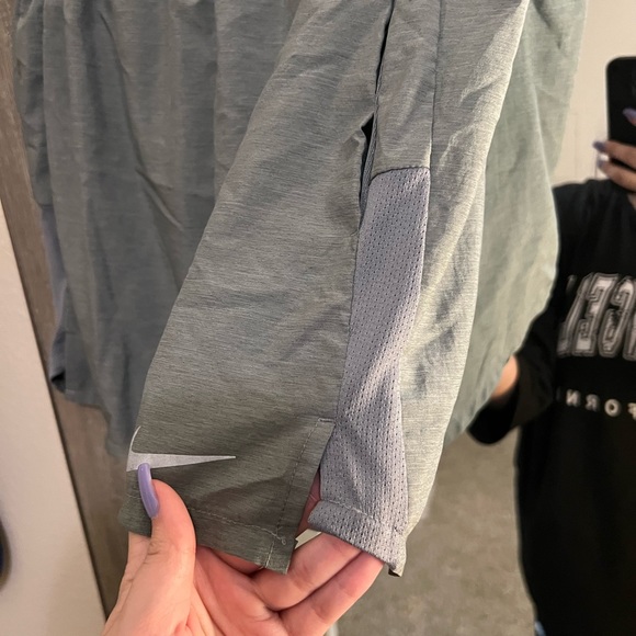 SOLD - Picture 4 of 6